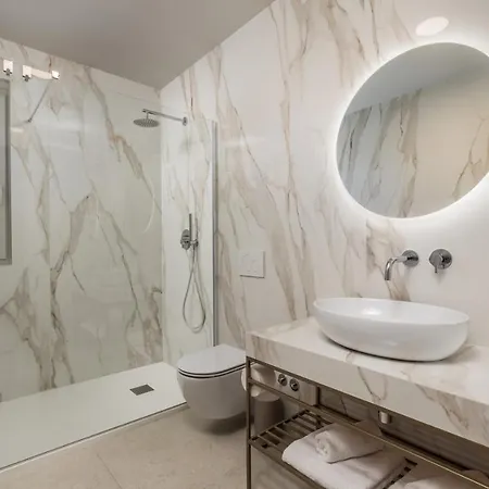 Guest house 4r Royal Rojnic In *